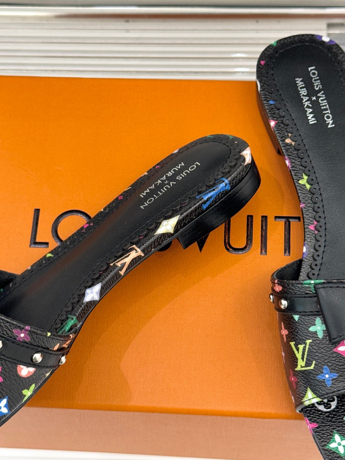 Louis Vuitton Slipper
