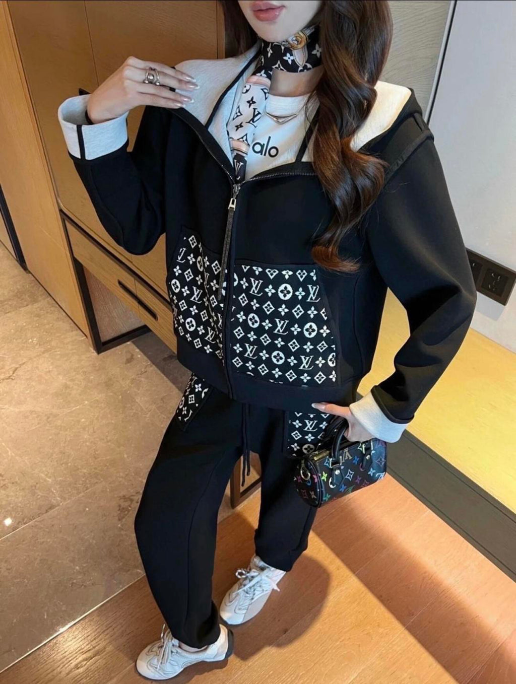 Louis Vuitton Sweat