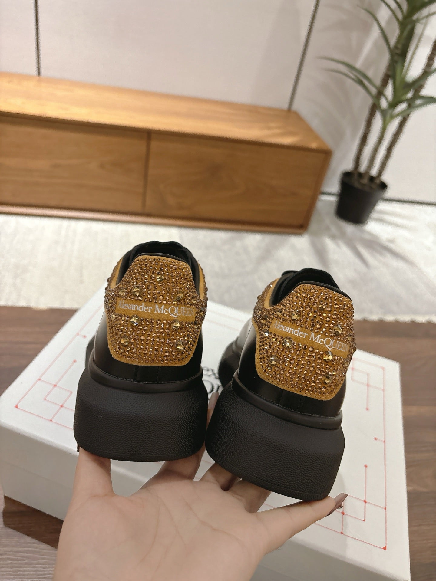 Alexander McQueen Sneaker