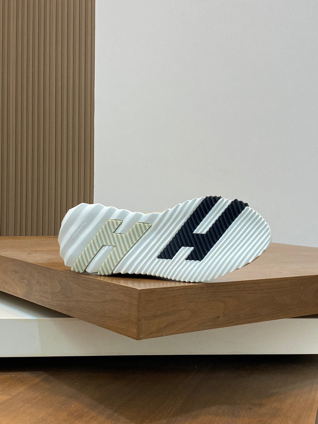 Hermes Sneaker