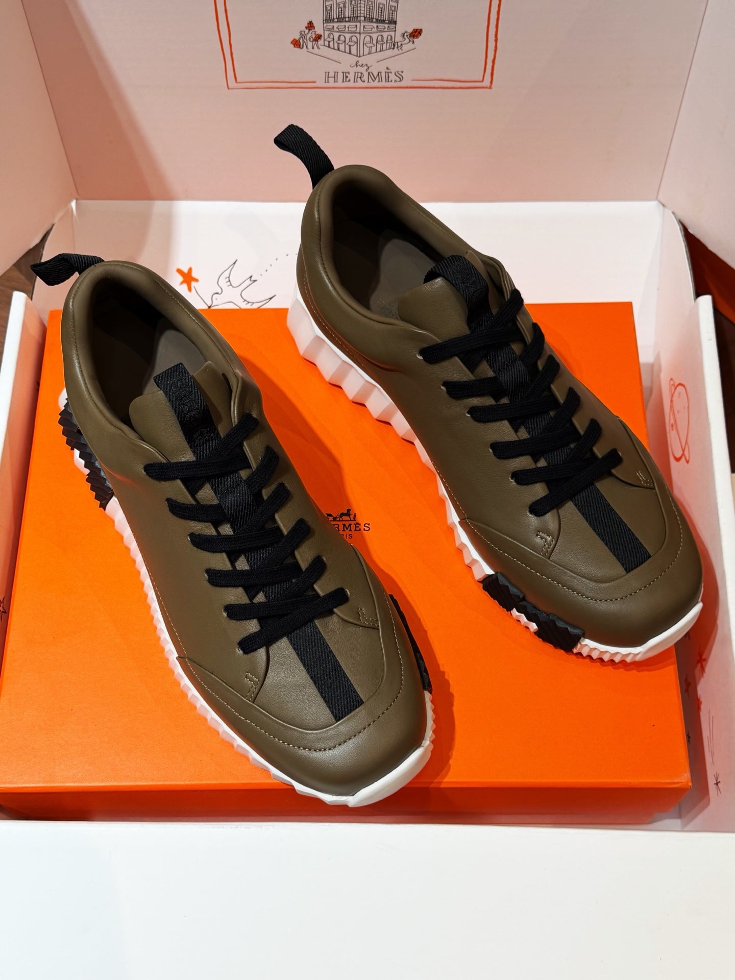 Hermes Sneaker