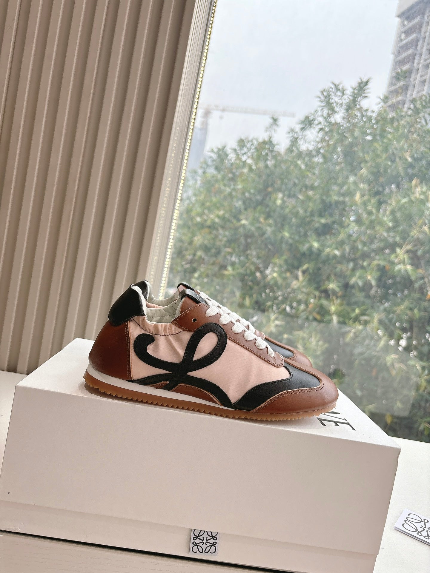 Loewe Sneaker