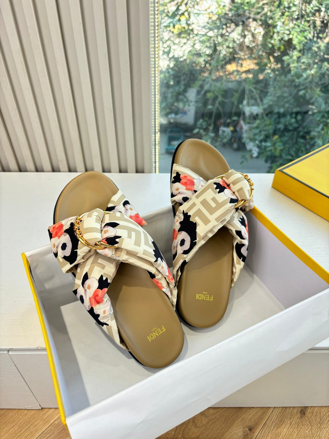 Fendi Slipper