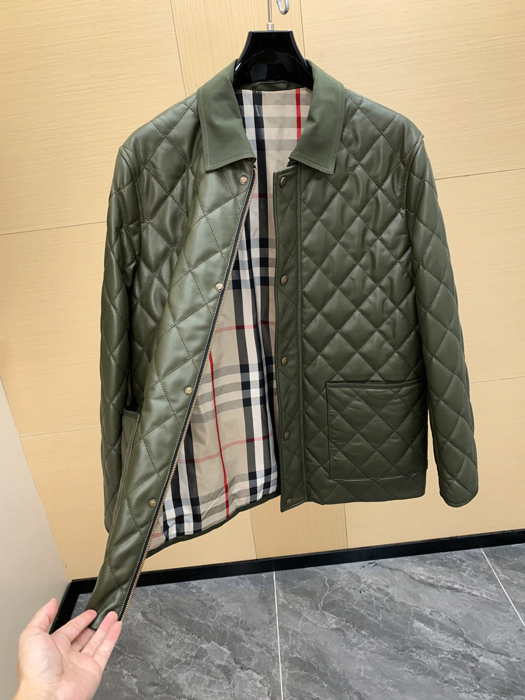 Burberry Mont (Özel Seri)