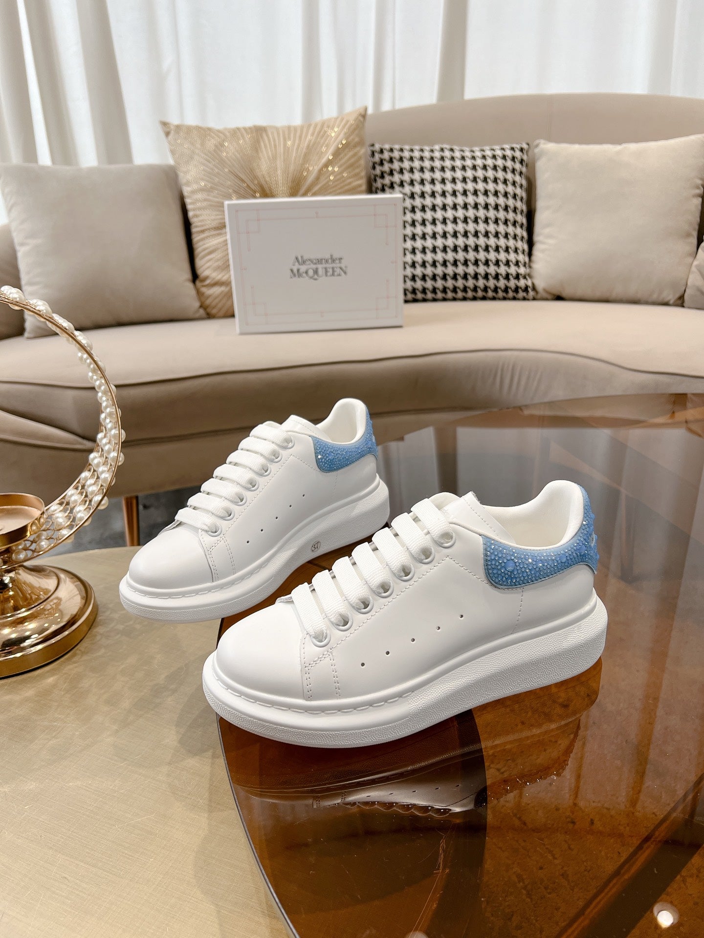 Alexander McQueen Sneaker