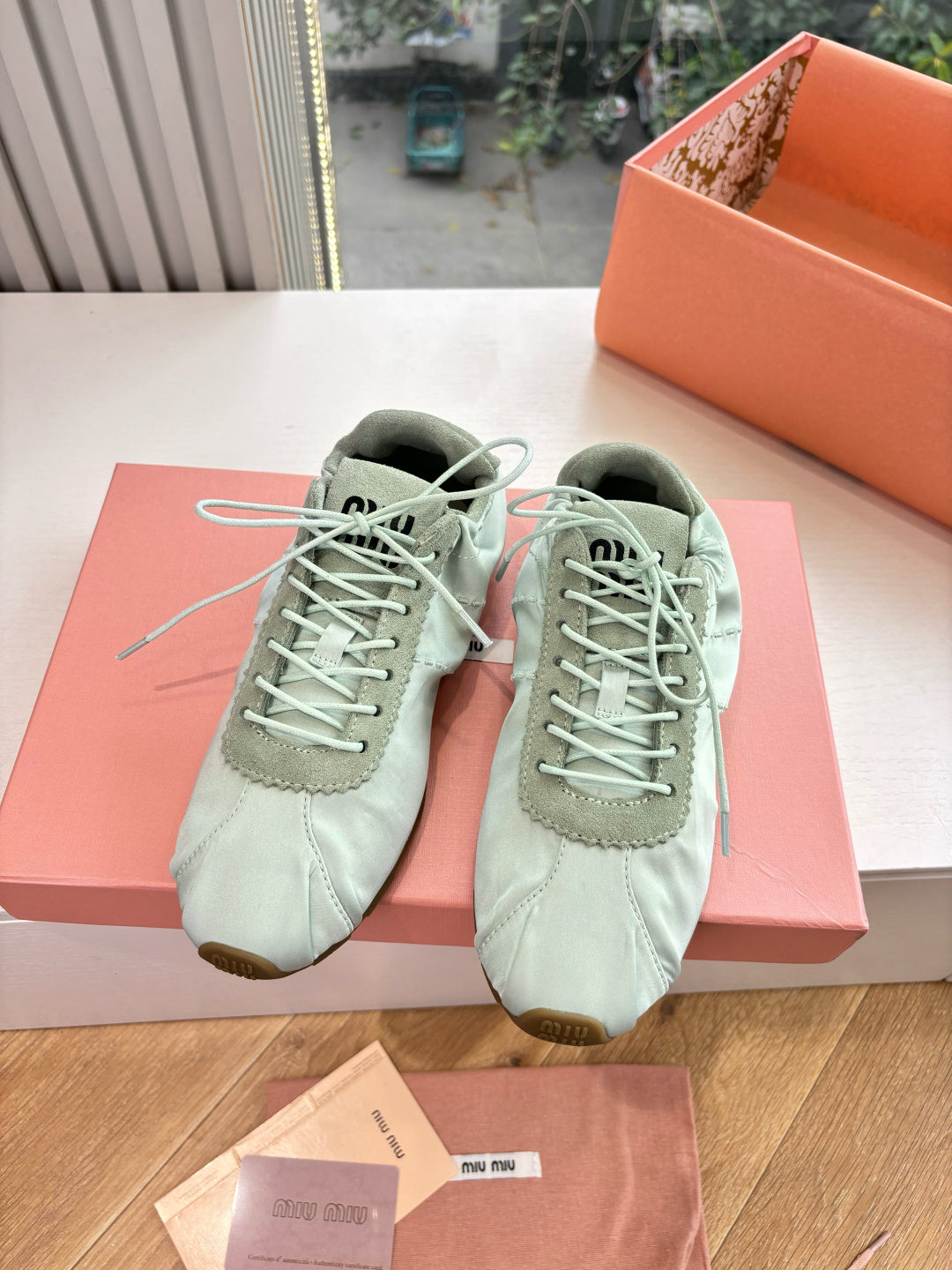 Miu Miu Sneaker