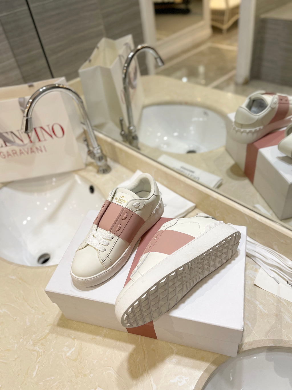 Valentino Sneaker