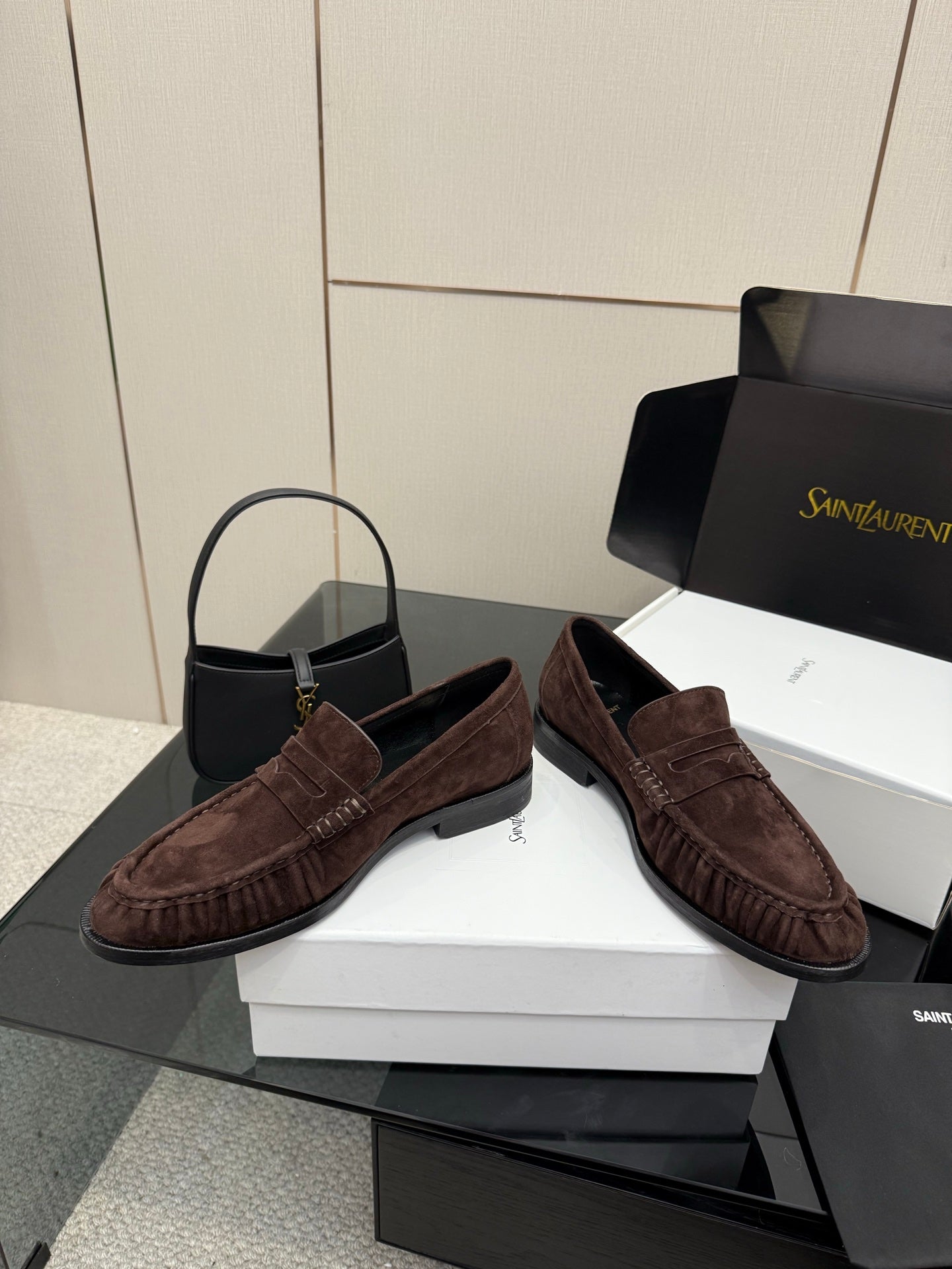 Yves Saint Laurent Loafer