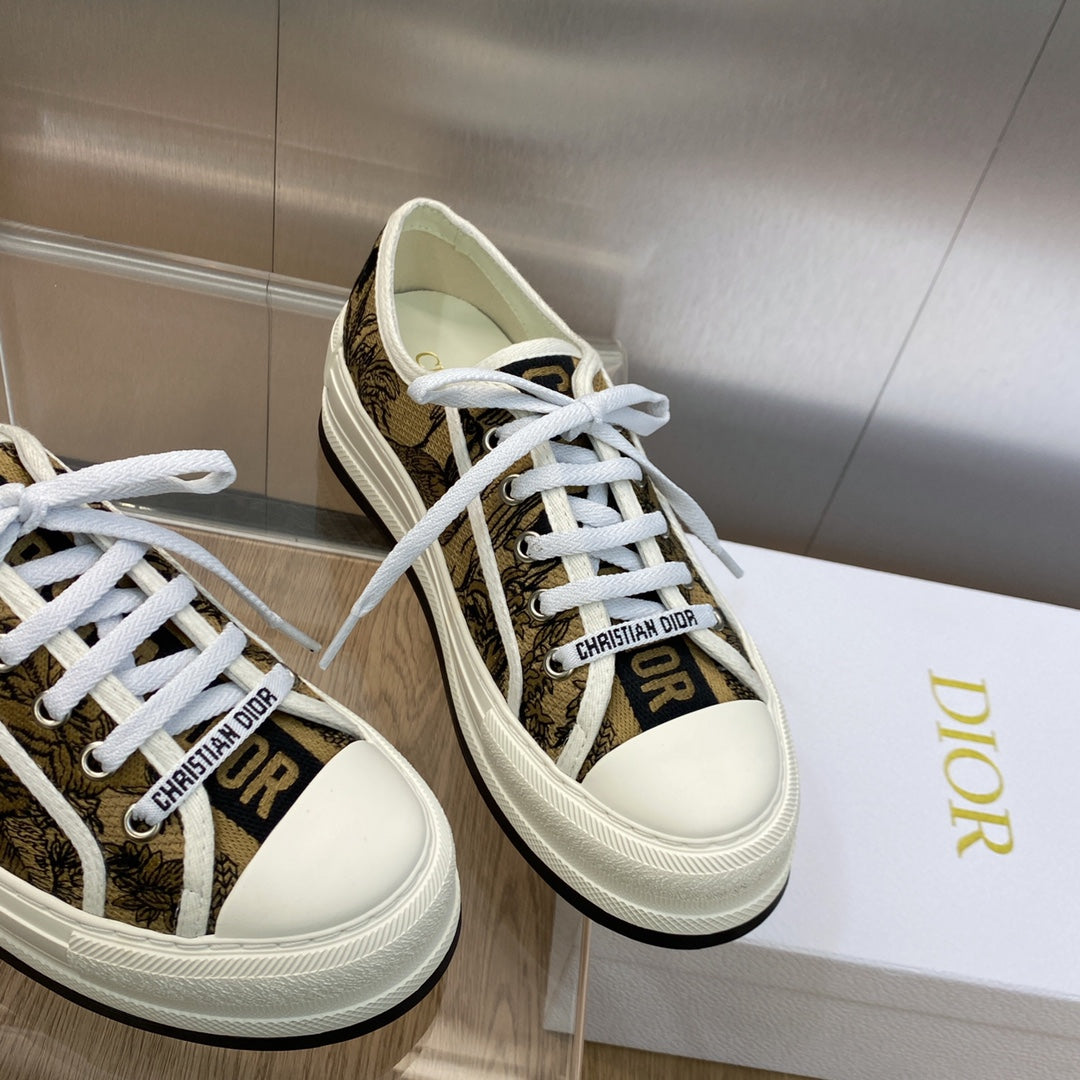 Dior Sneaker