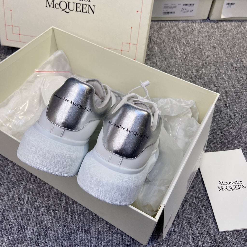 Alexander McQueen Sneaker