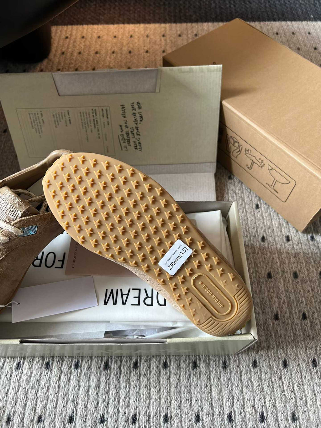 Golden Goose Sneaker