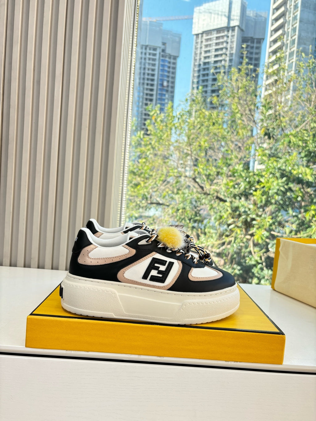 Fendi Sneaker