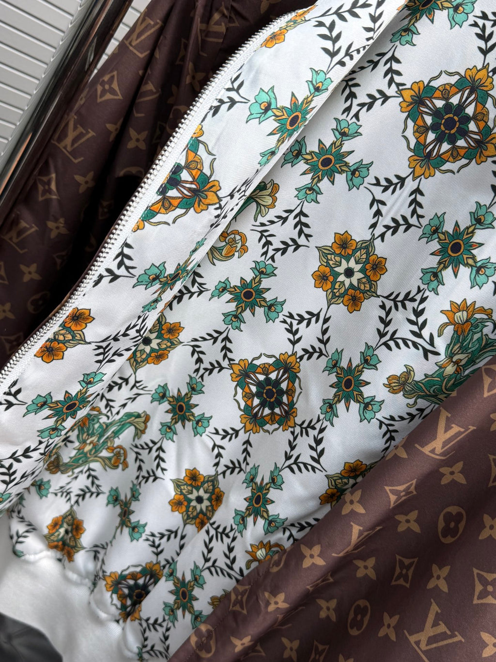 Louis Vuitton İnce Mont