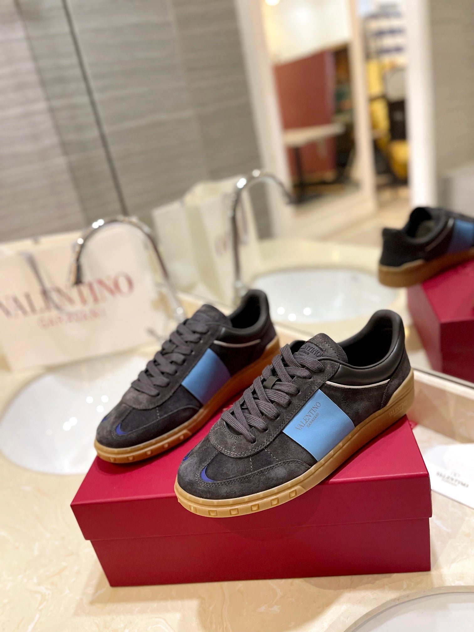 Valentino Sneaker