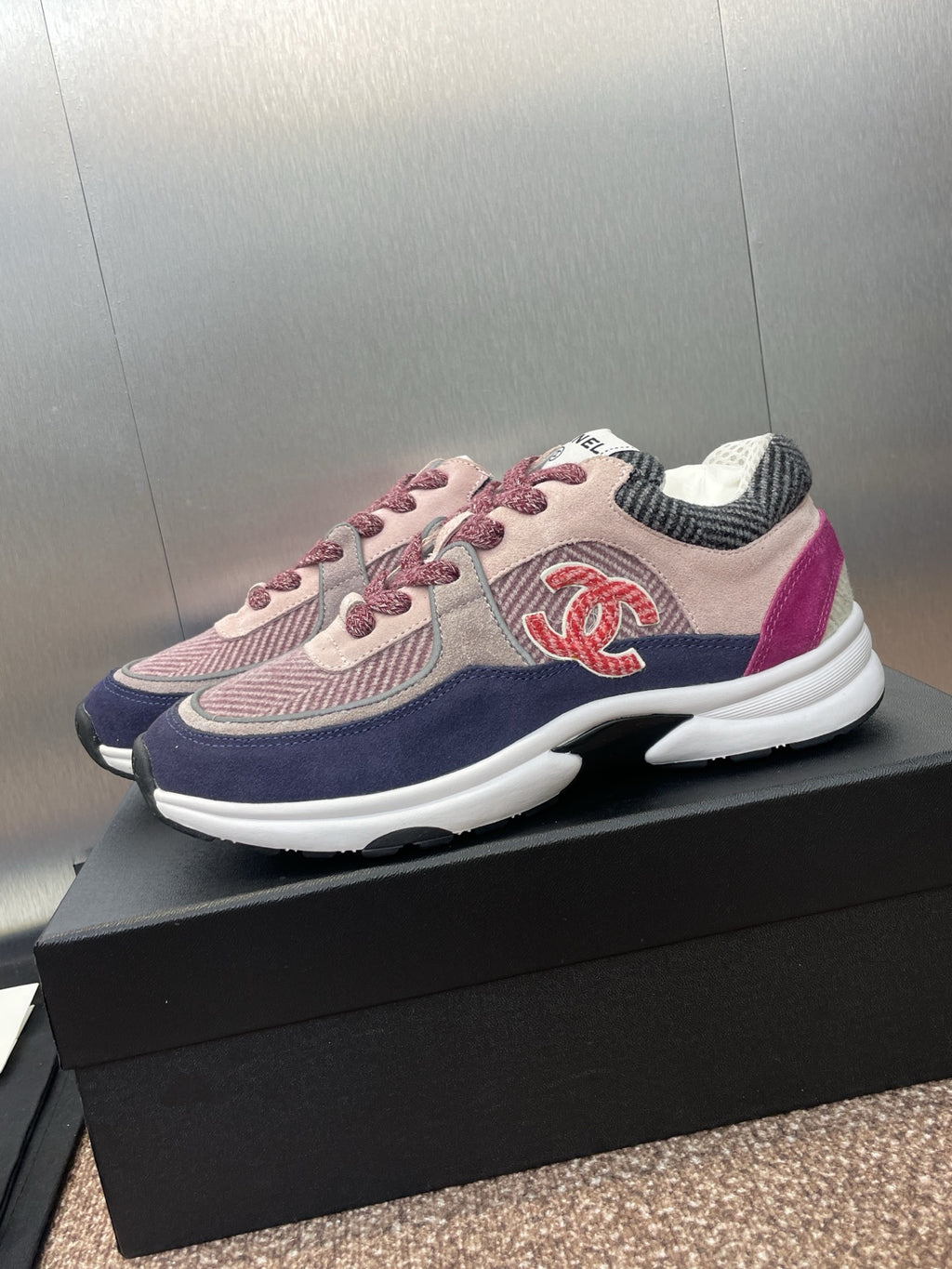 Chanel Sneaker