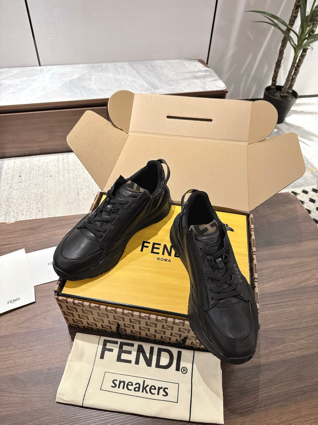 Fendi Sneaker