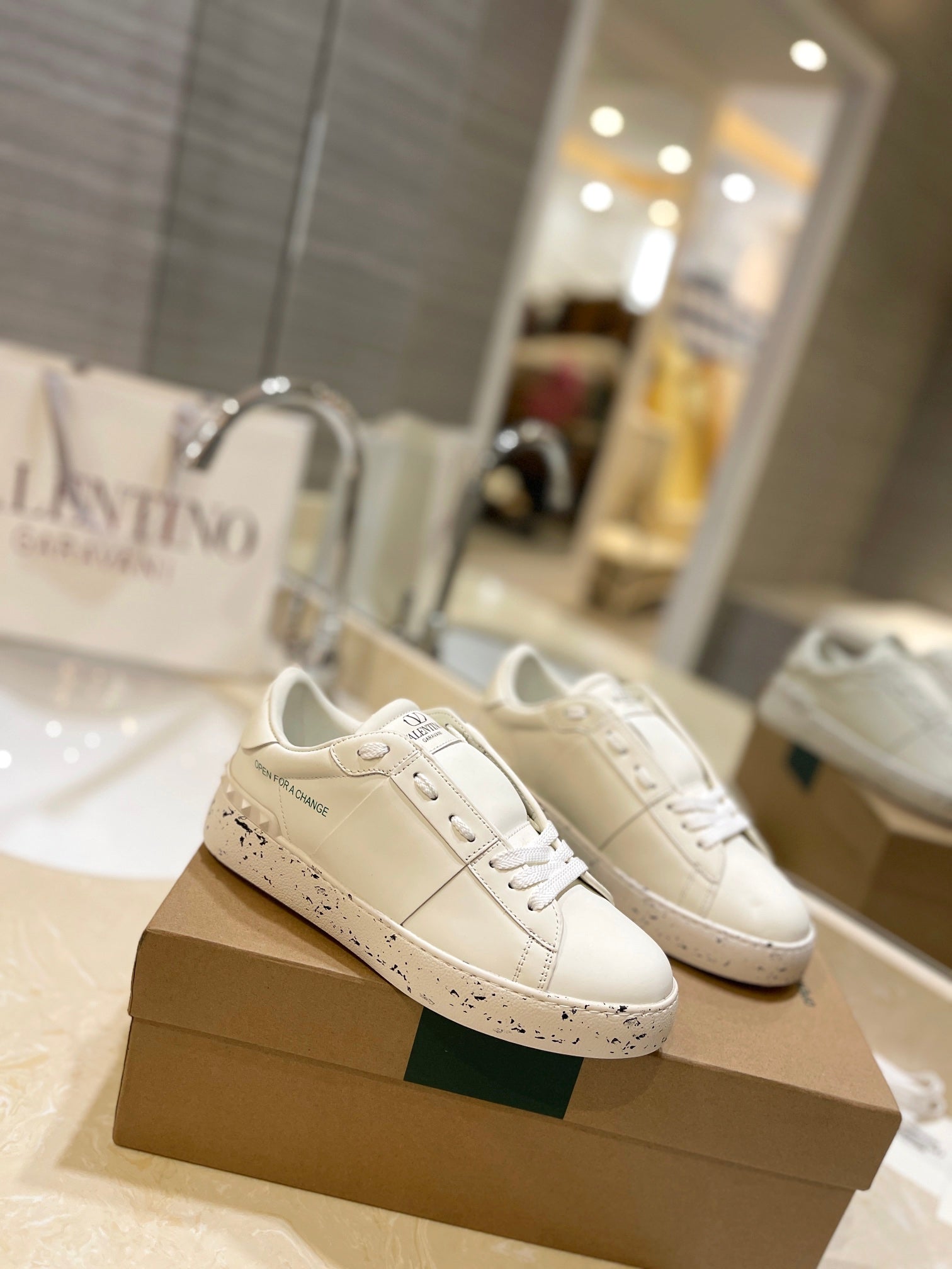 Valentino Sneaker