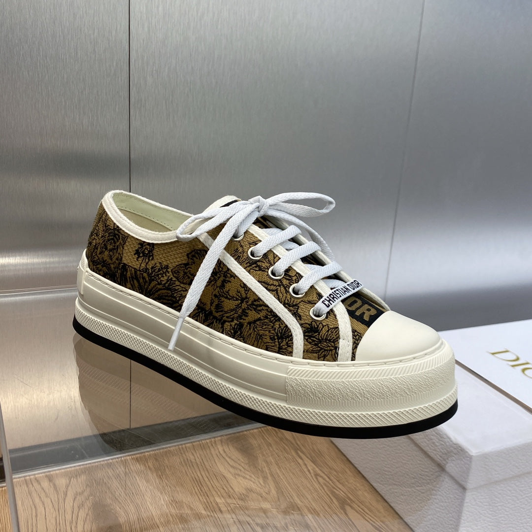 Dior Sneaker