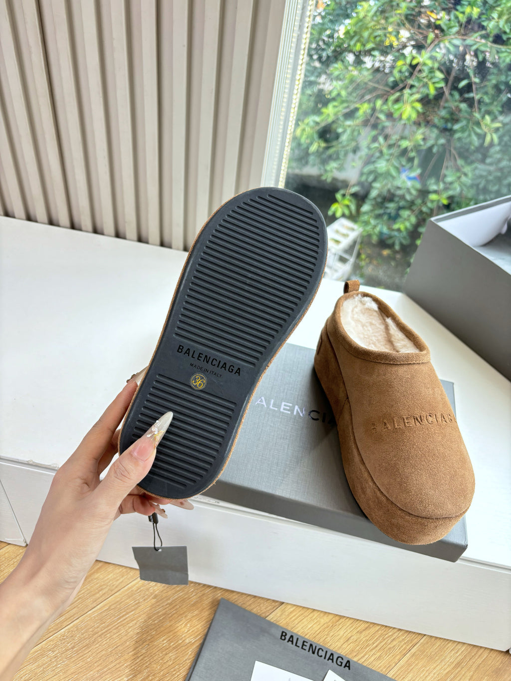 Balenciaga Slipper