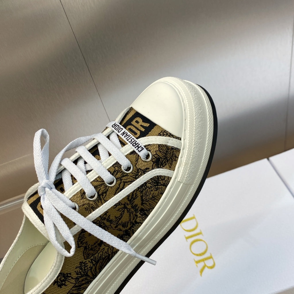 Dior Sneaker