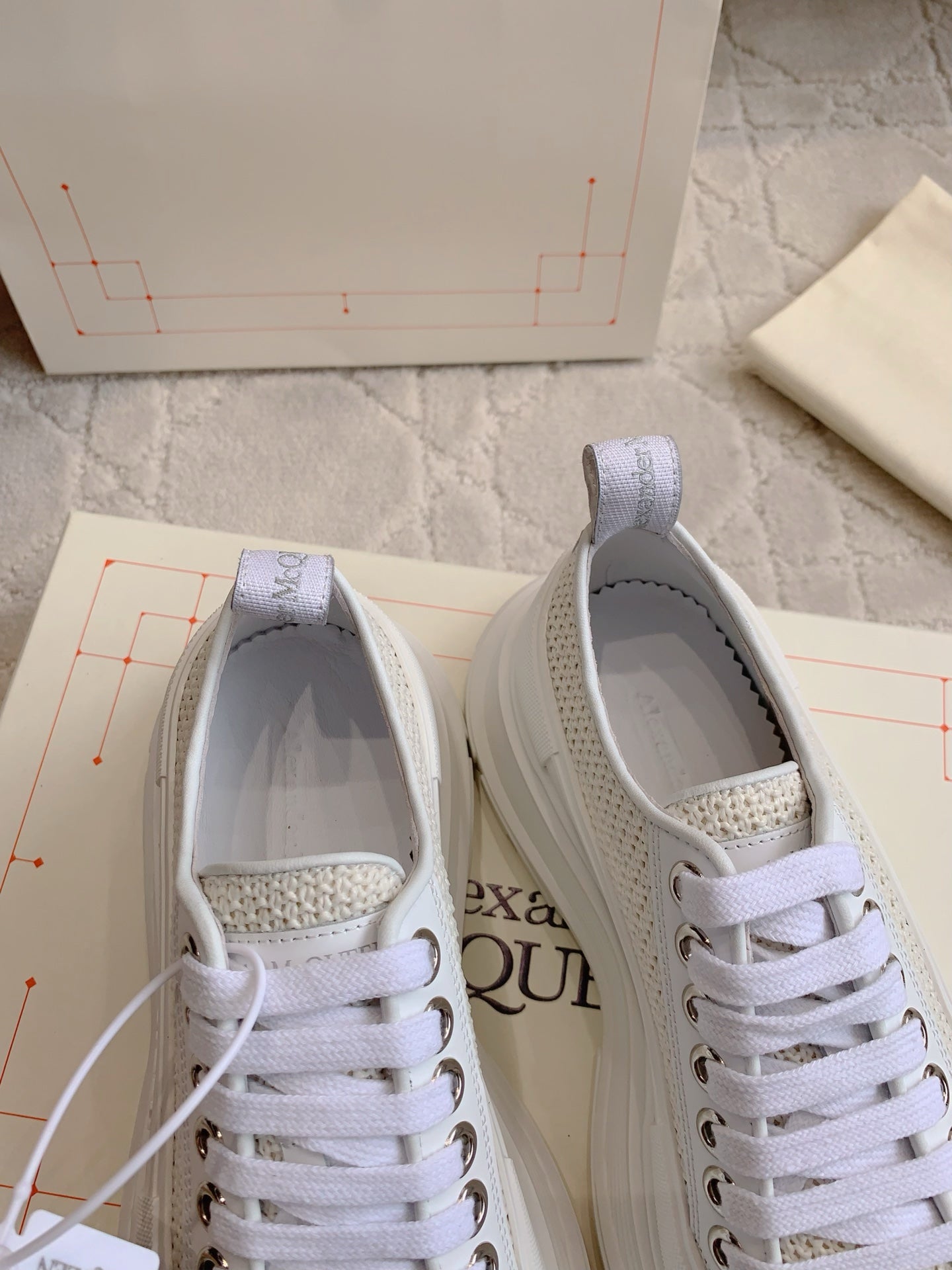 Alexander McQueen Sneaker