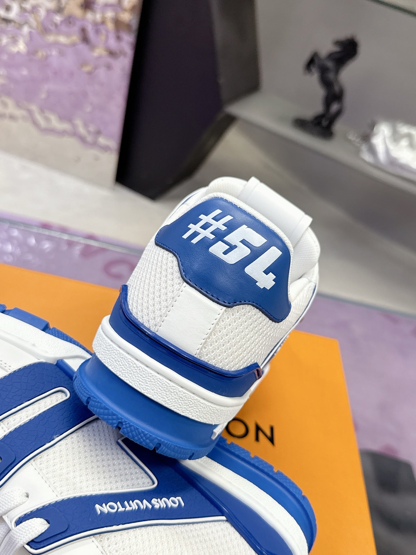 Louis Vuitton Sneaker