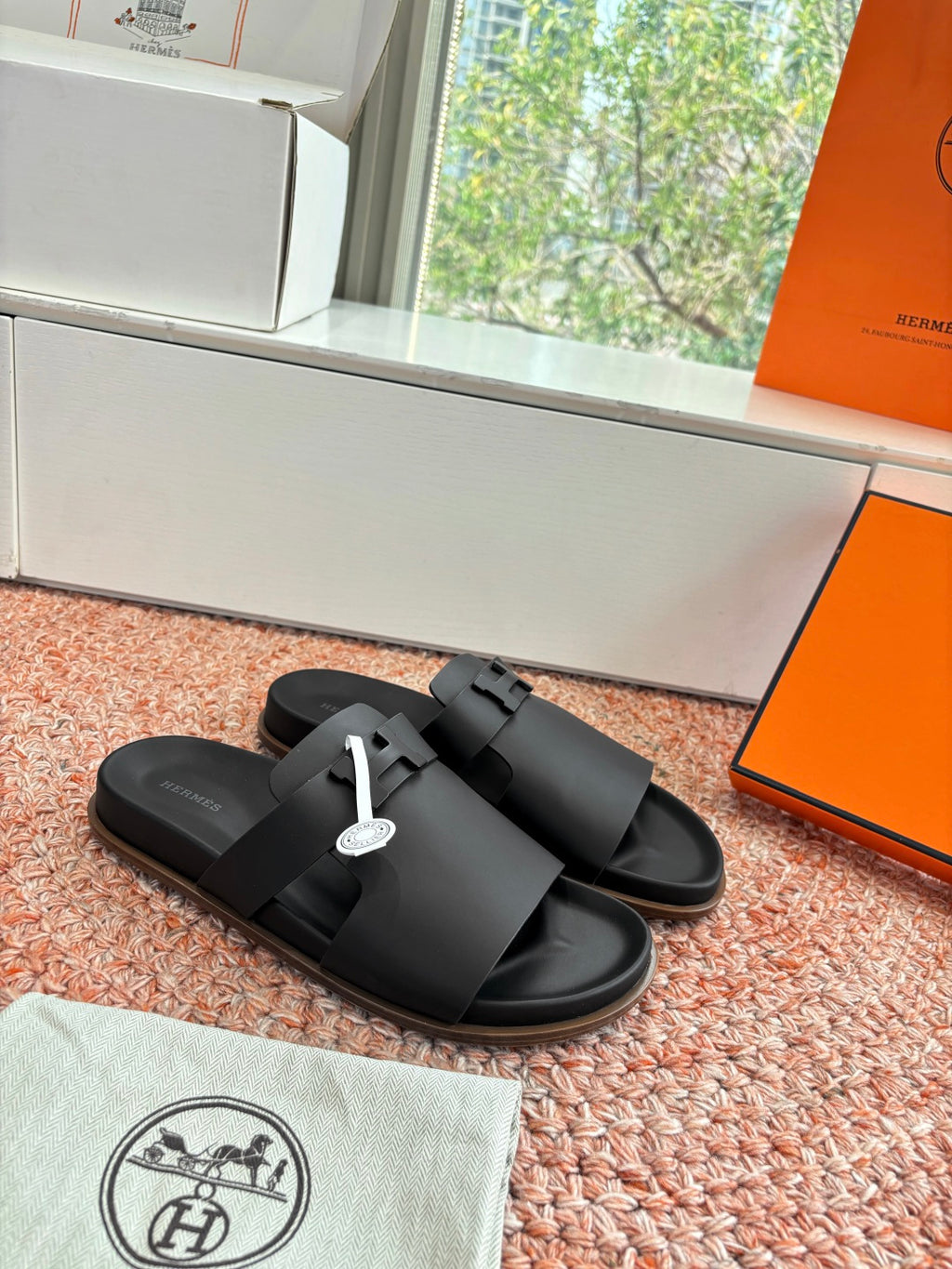Hermes Slipper