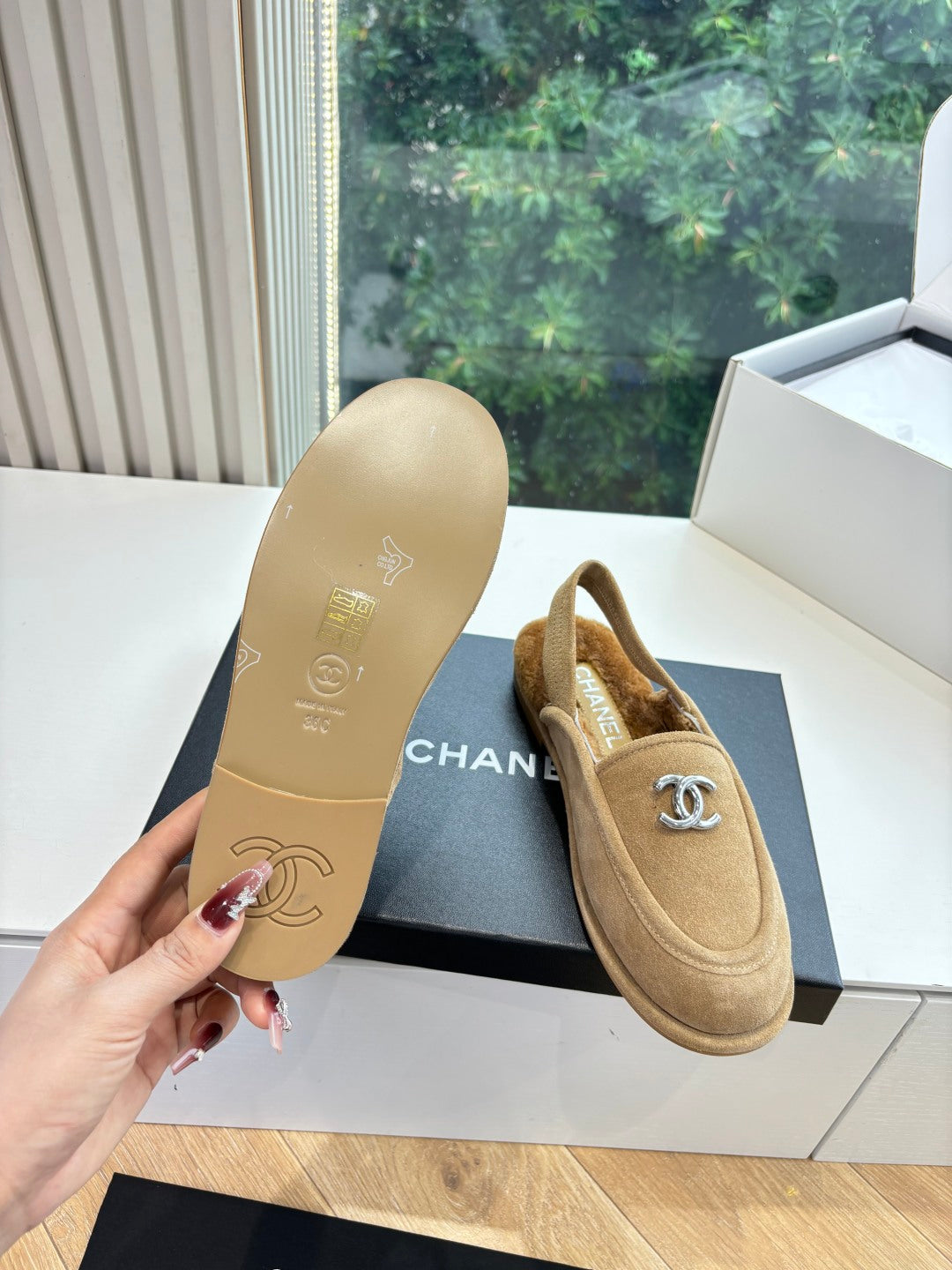 Chanel Slipper