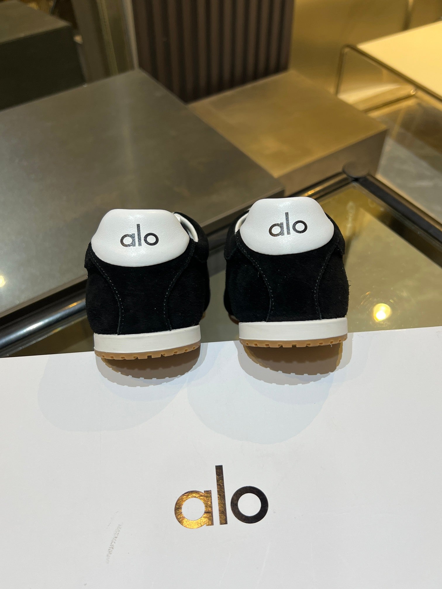 Alo Sneaker