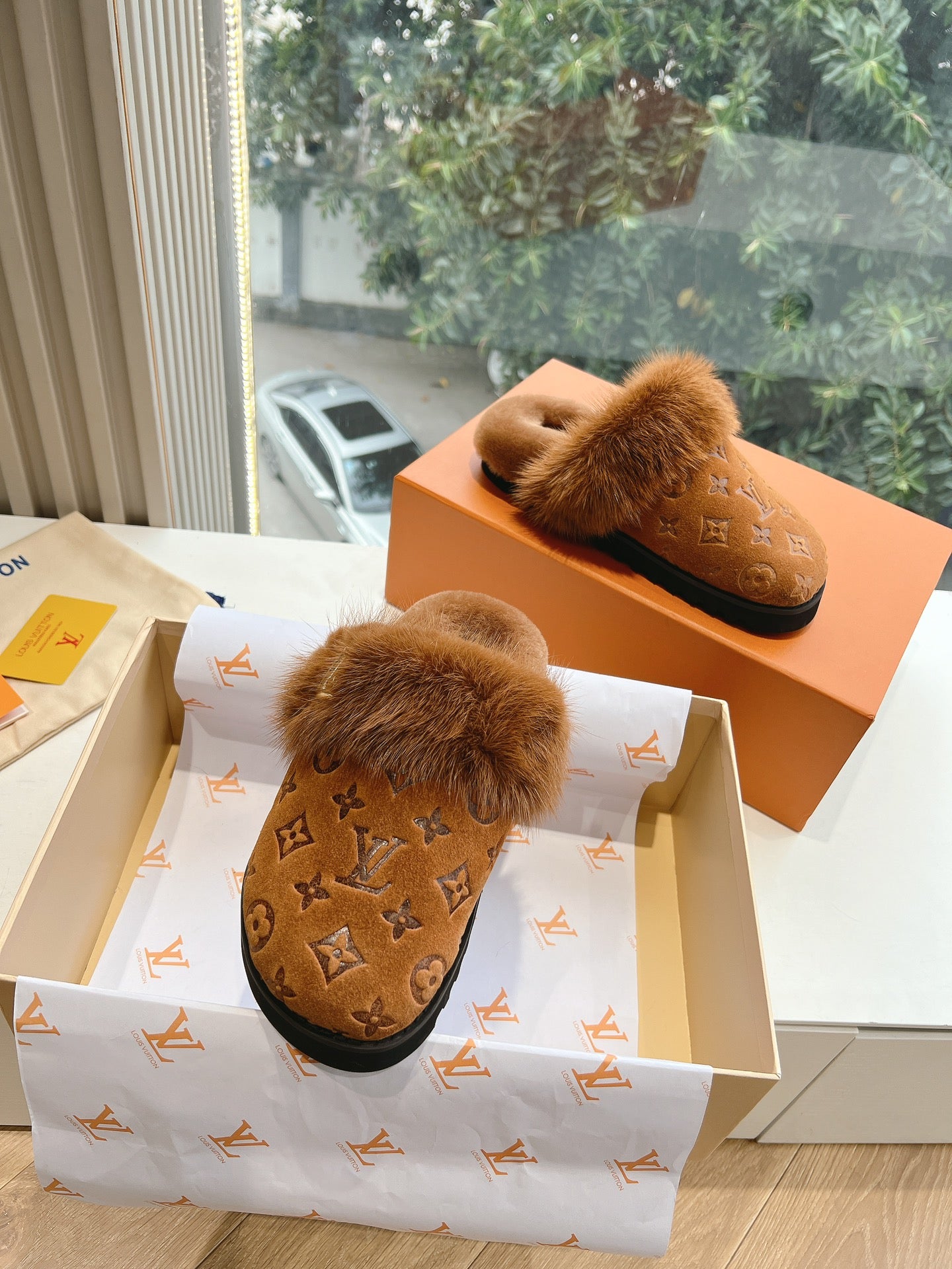 Louis Vuitton Slipper
