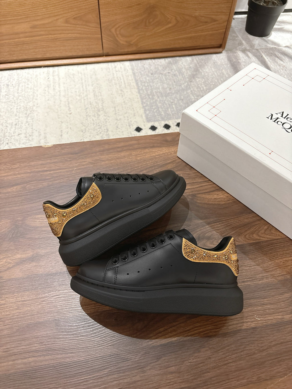 Alexander McQueen Sneaker