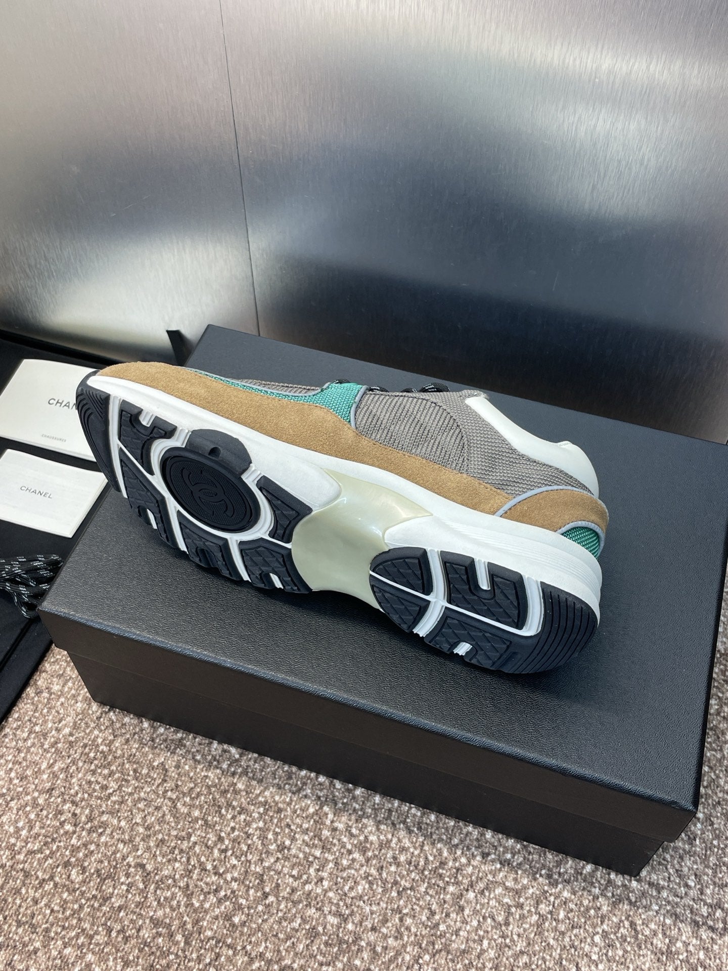 Chanel sneaker