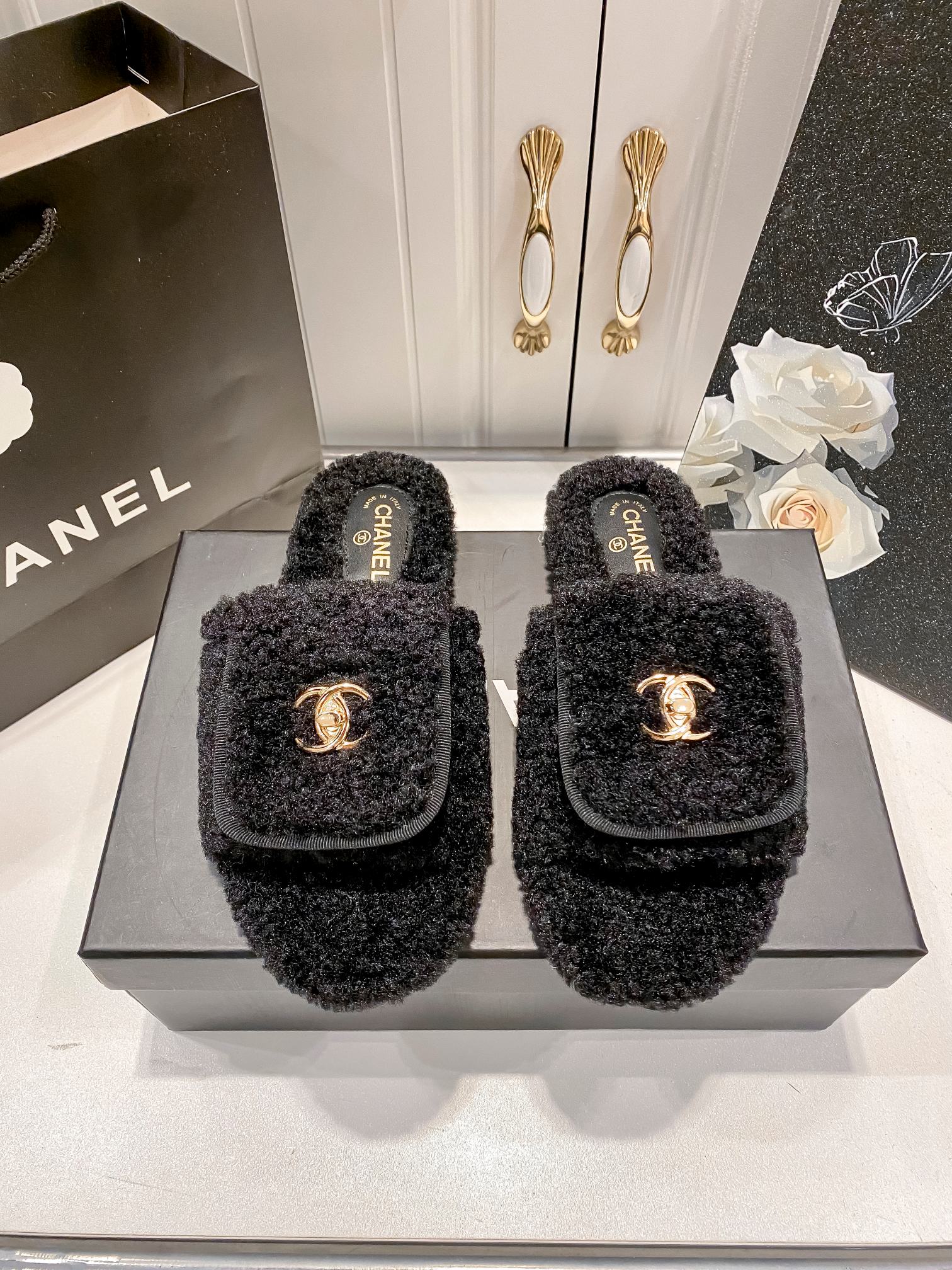 Chanel Slipper