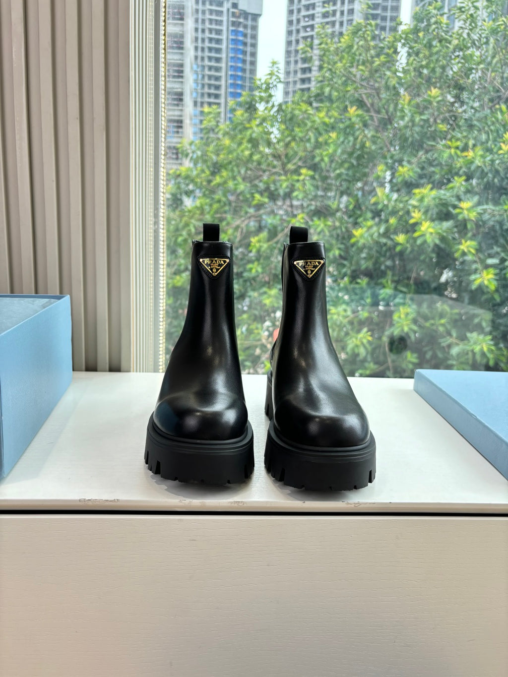 Prada Deri Çizme