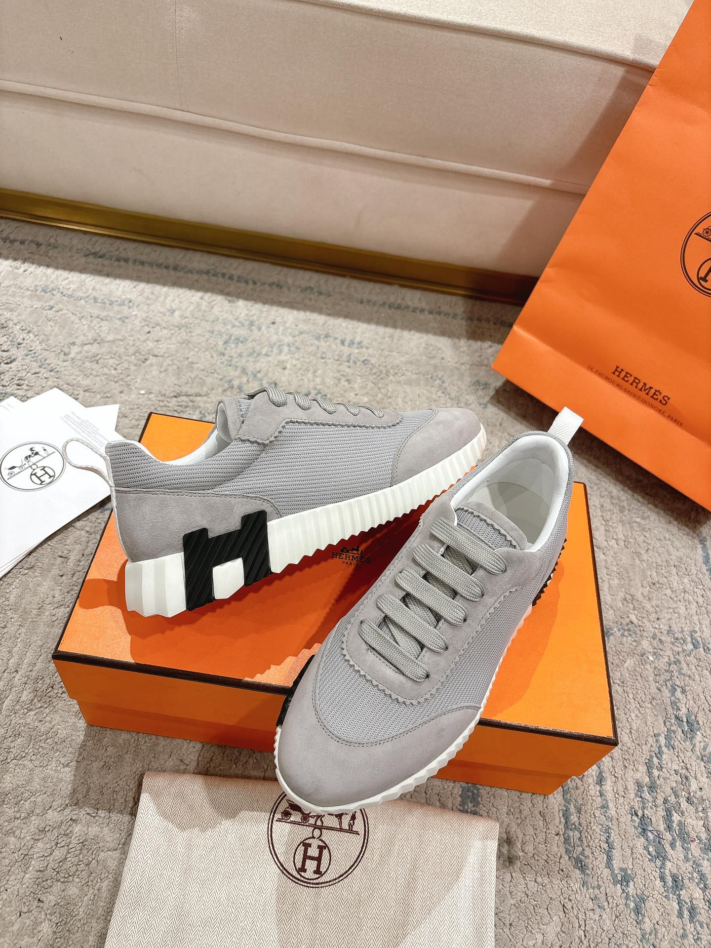 Hermes Sneaker