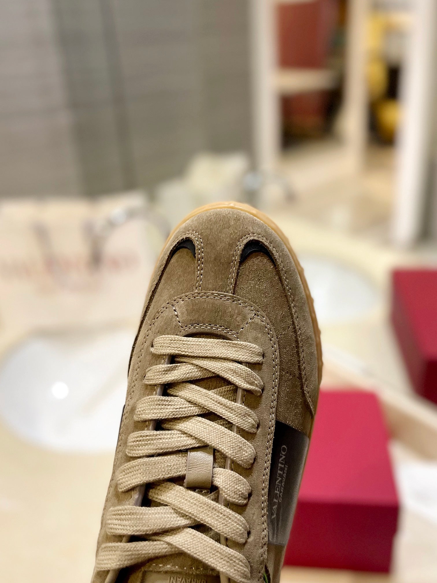 Valentino Sneaker