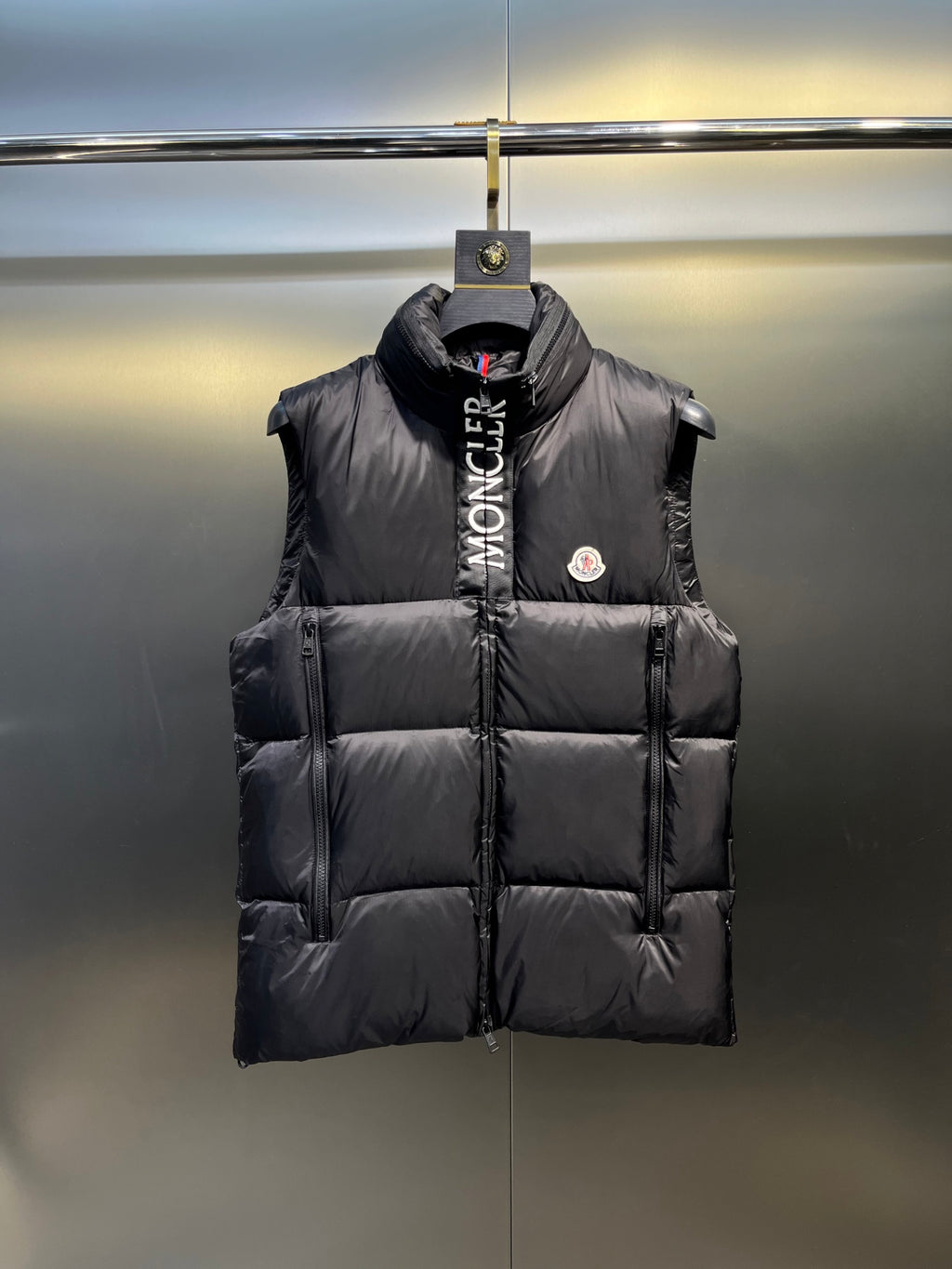 Moncler Yelek