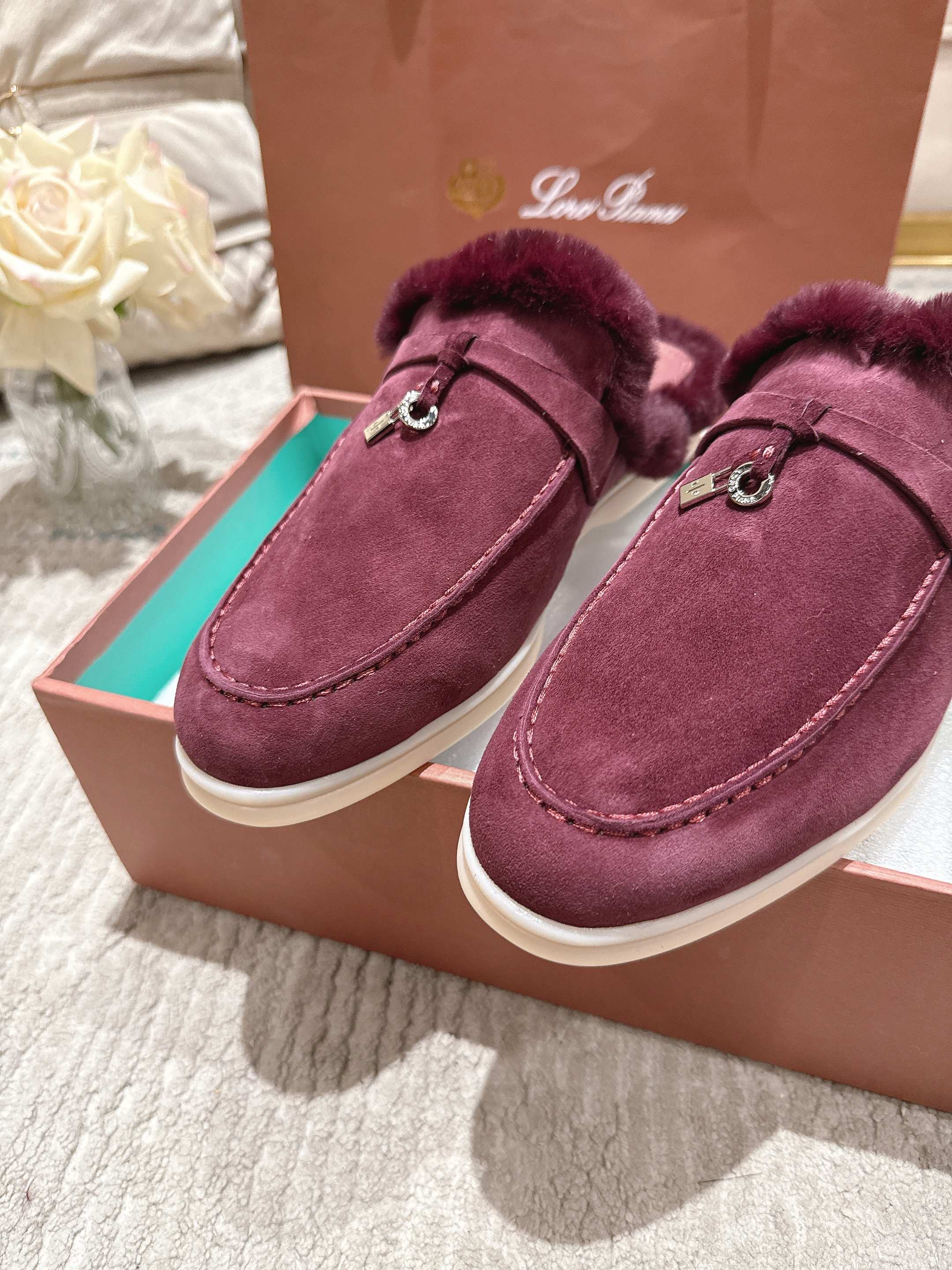 Loro Piana Slipper