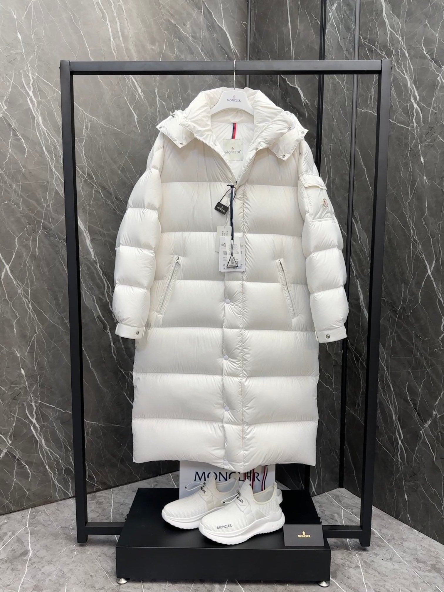 Moncler Uzun Mont