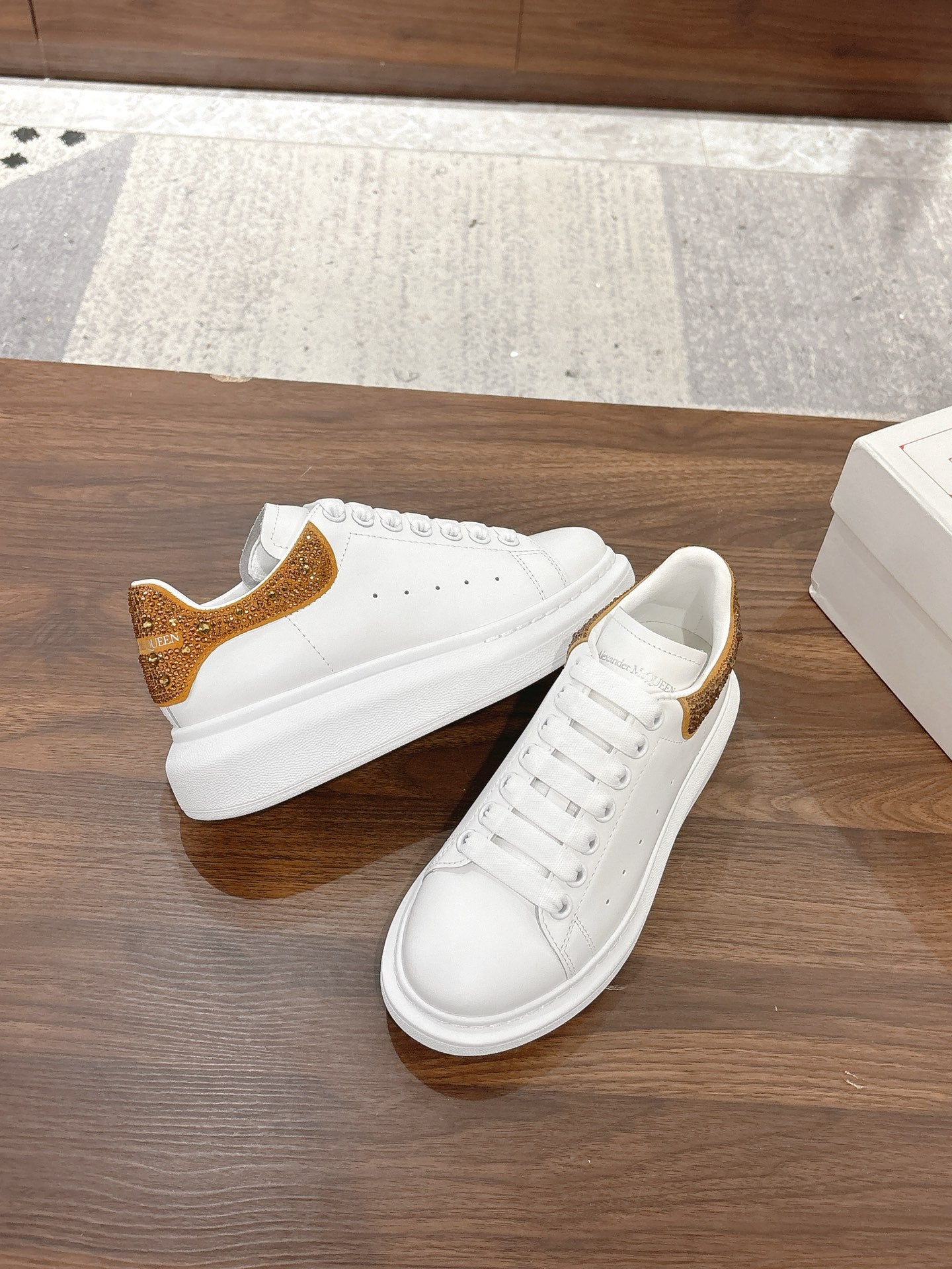 Alexander McQueen Sneaker