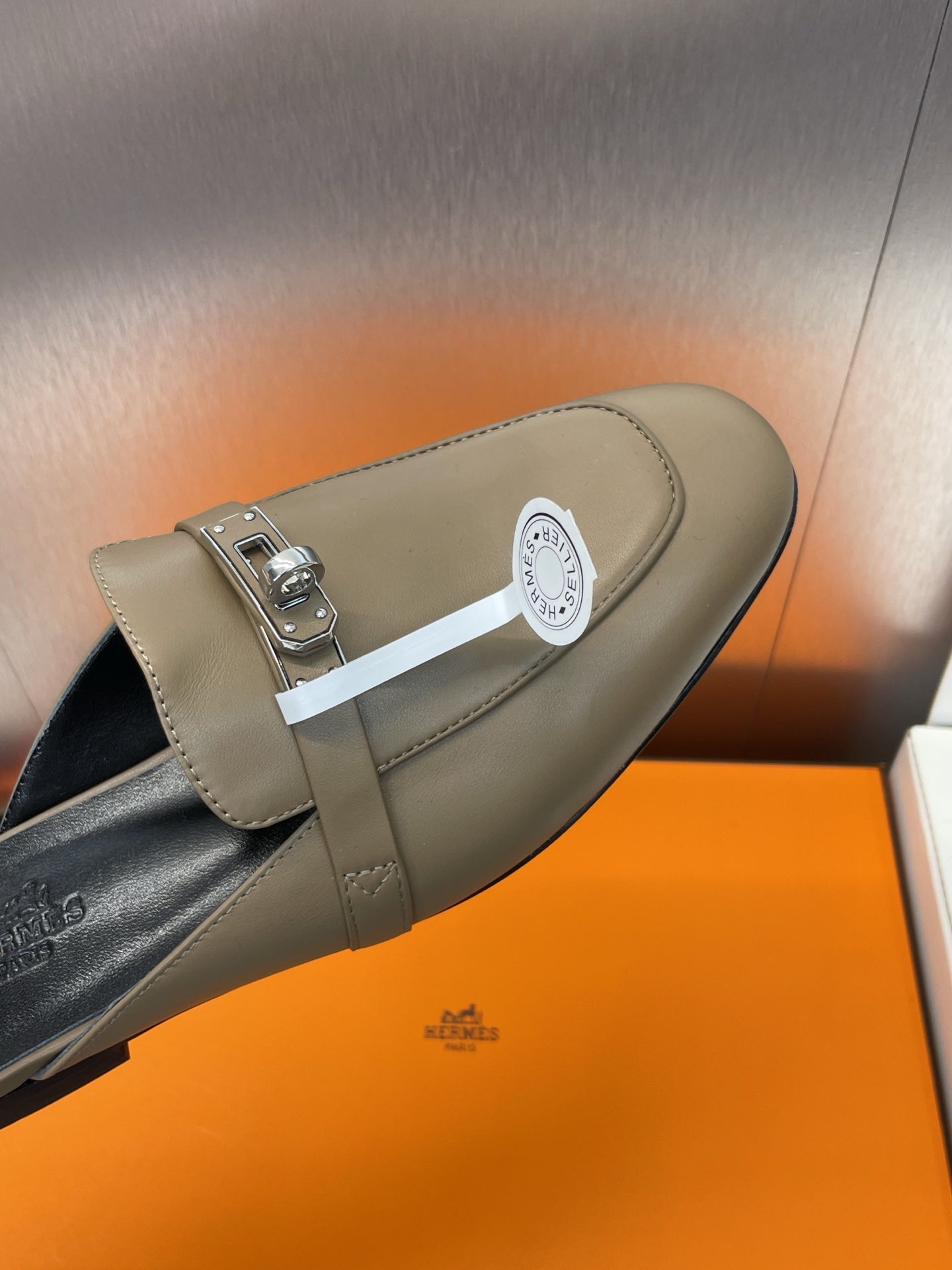 Hermes Slipper