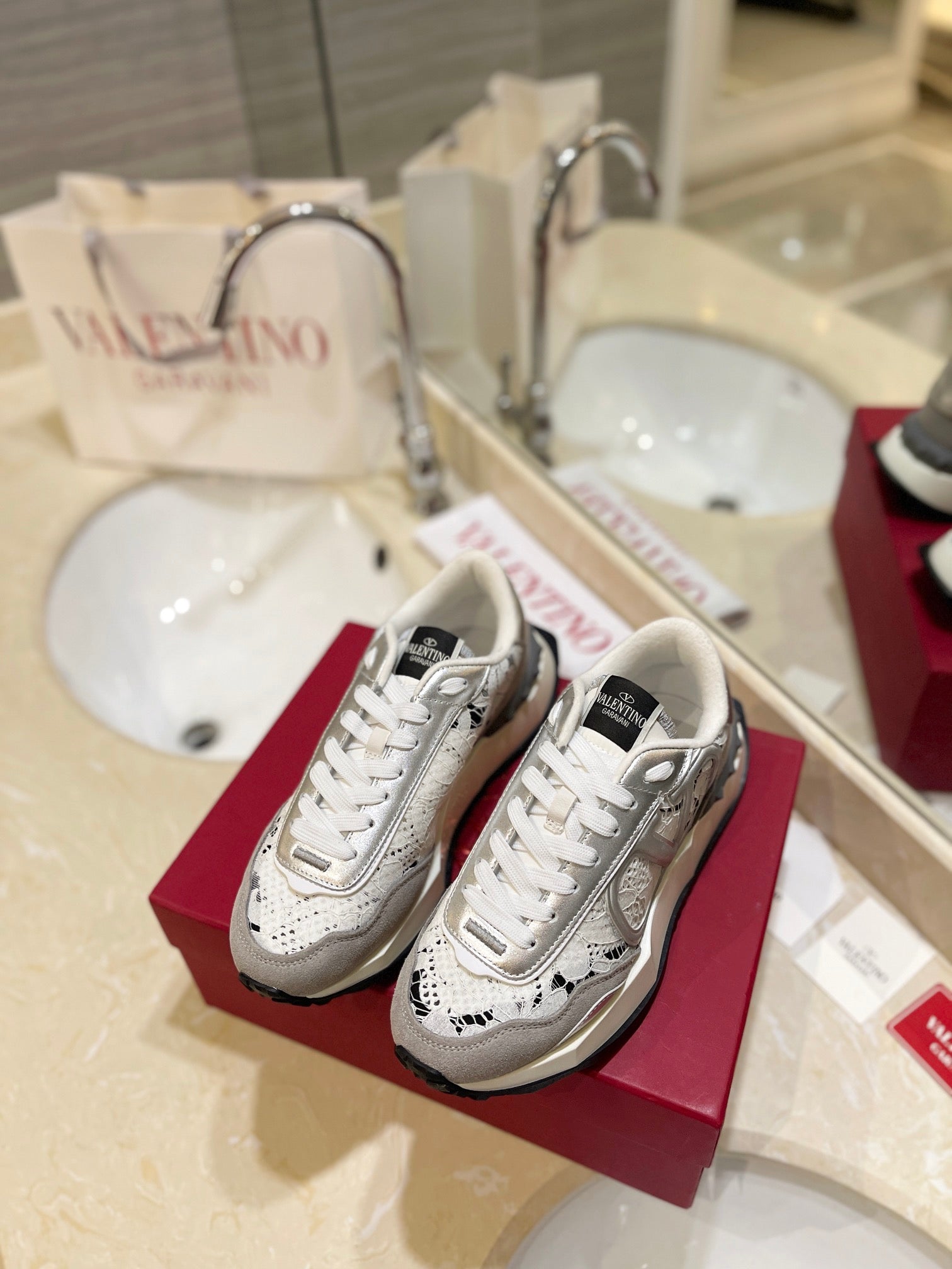 Valentino sneaker