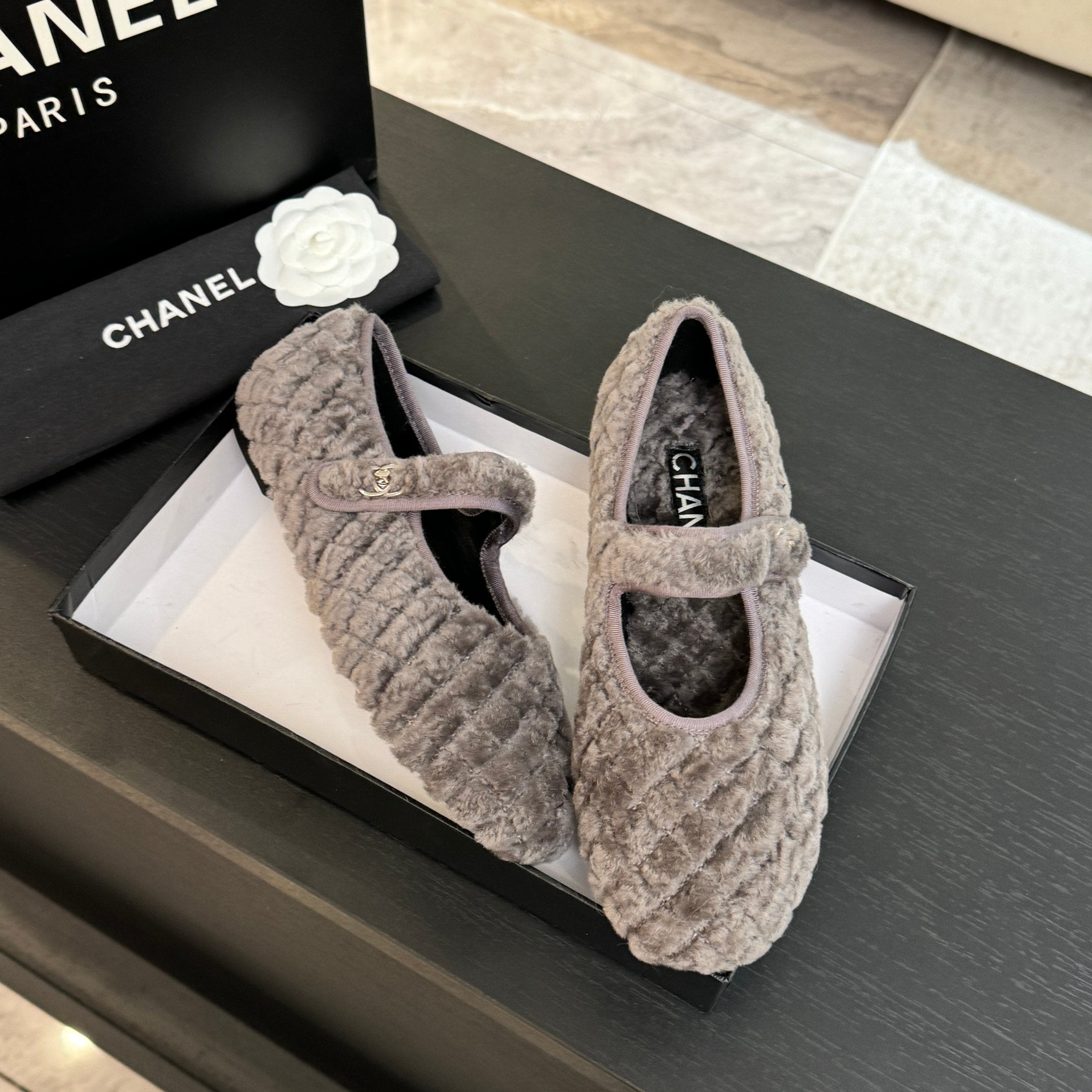 Chanel Slipper
