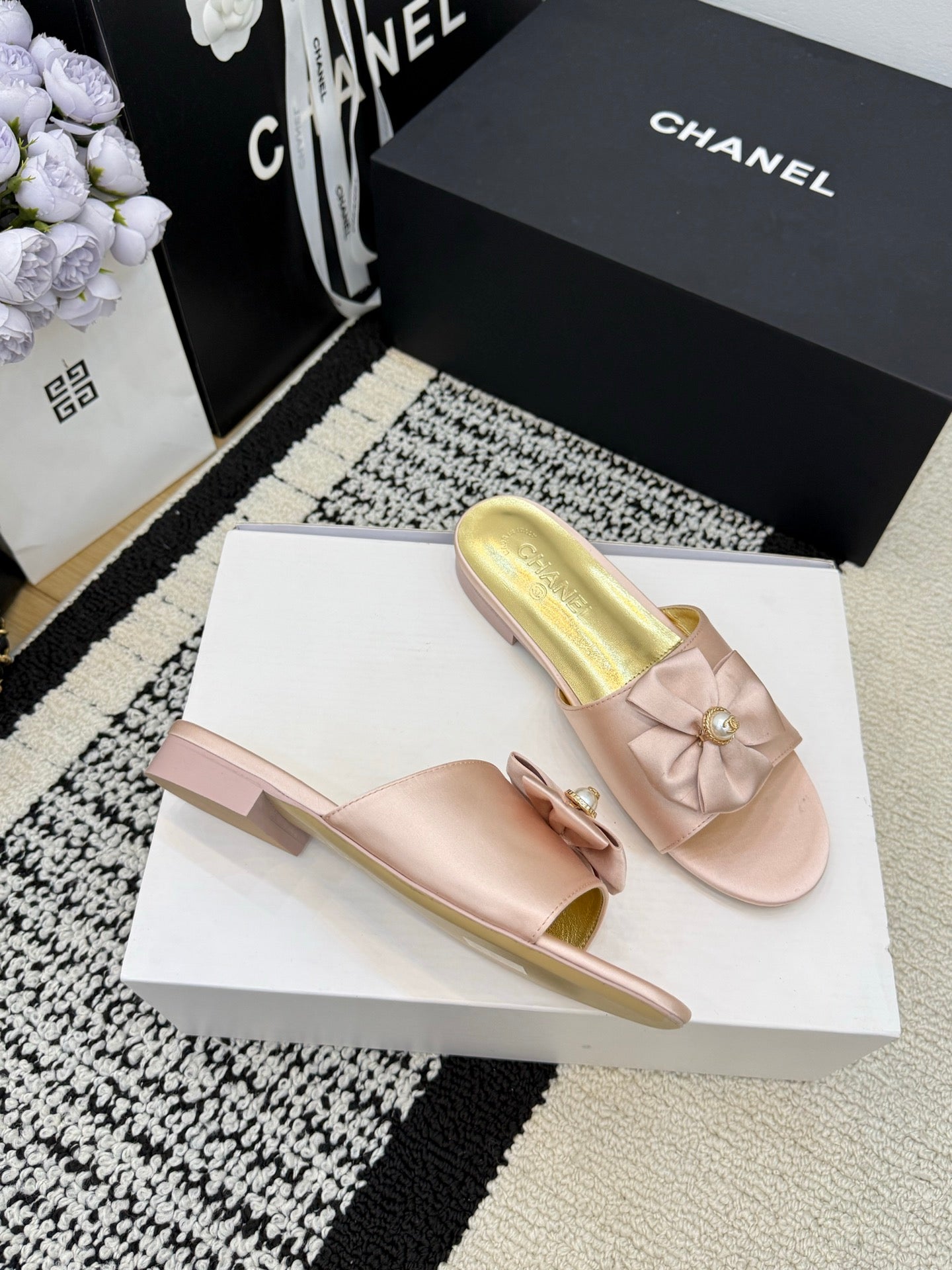 Chanel Slipper