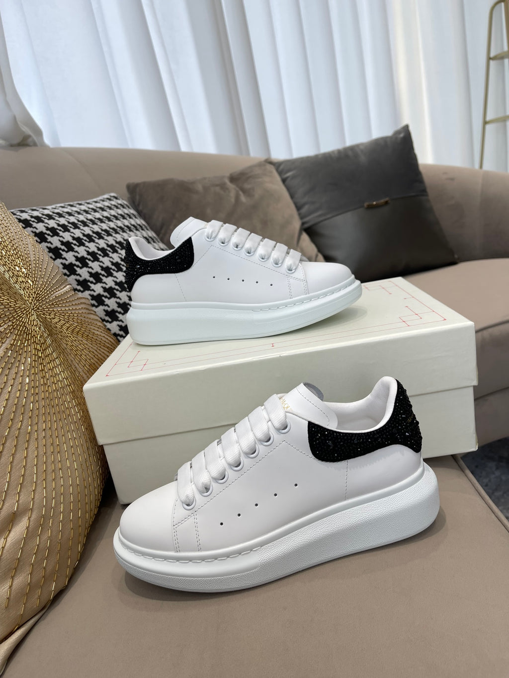 Alexander McQueen Sneaker