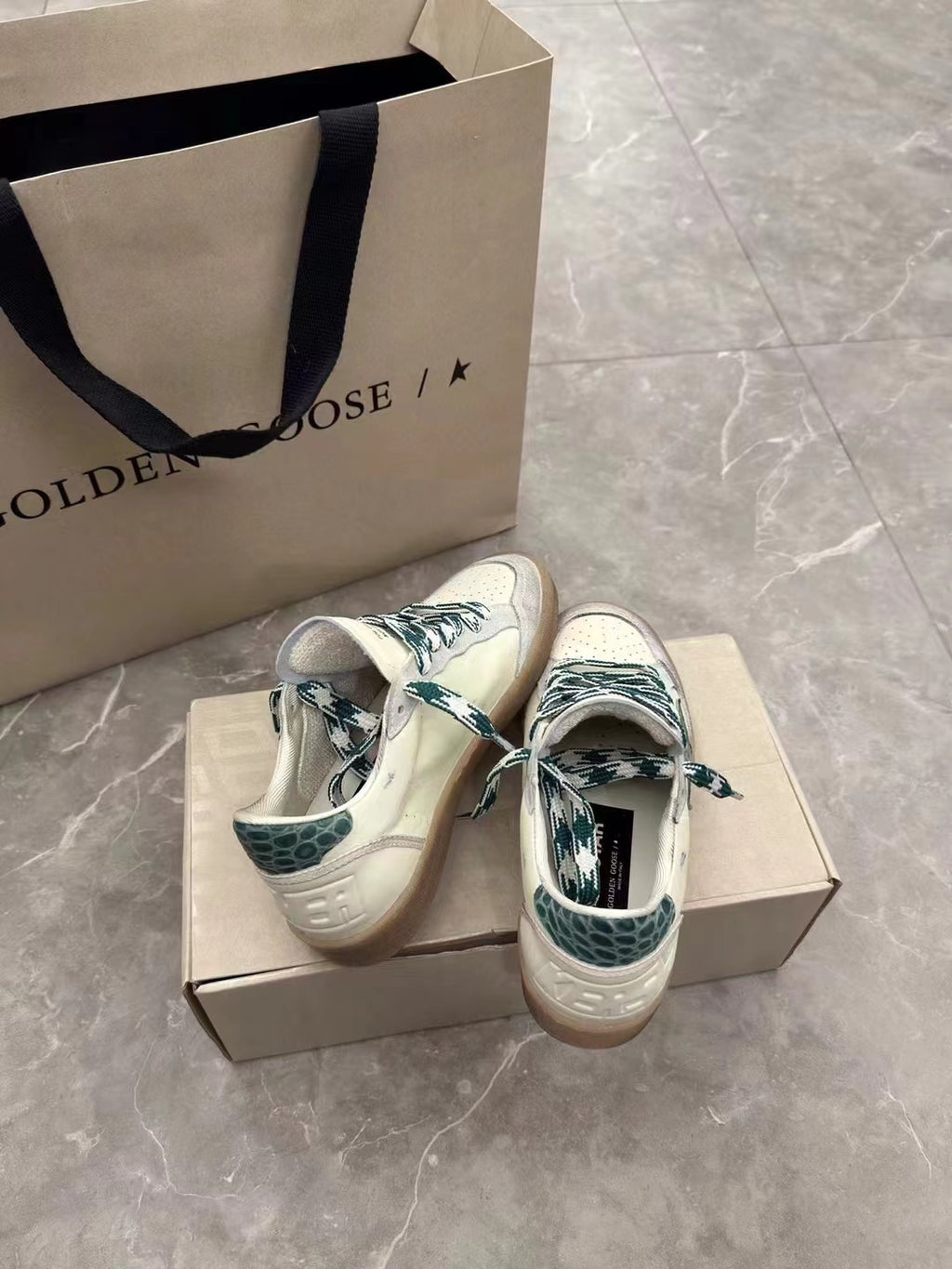 Golden Goose Ballstar