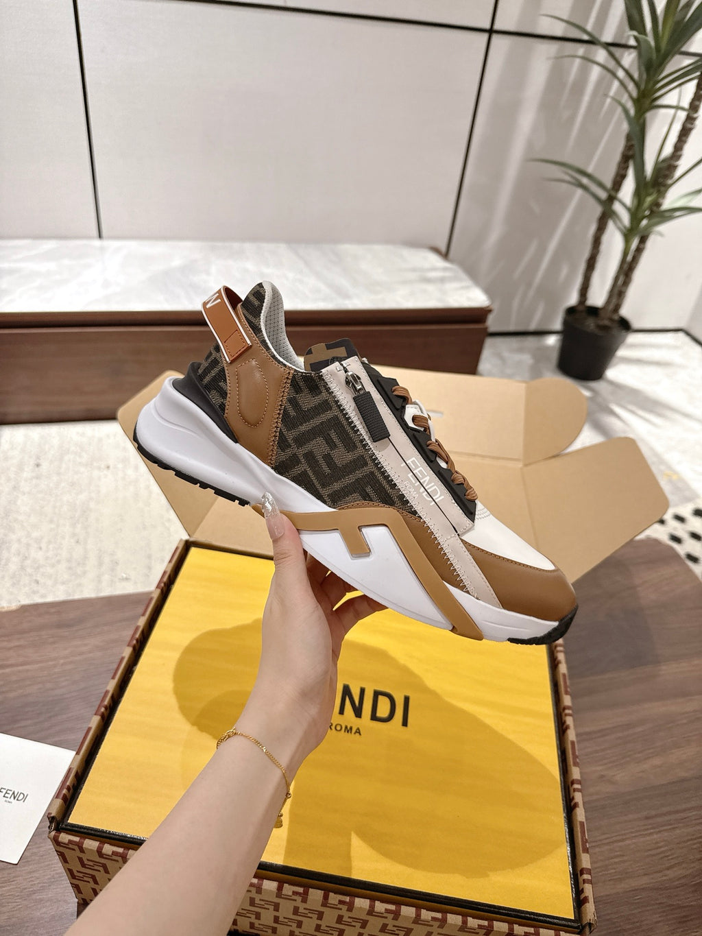 Fendi Sneaker