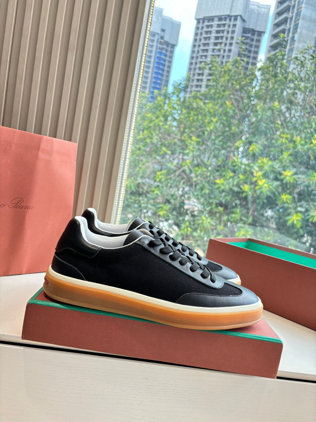 Loro Piana Sneaker