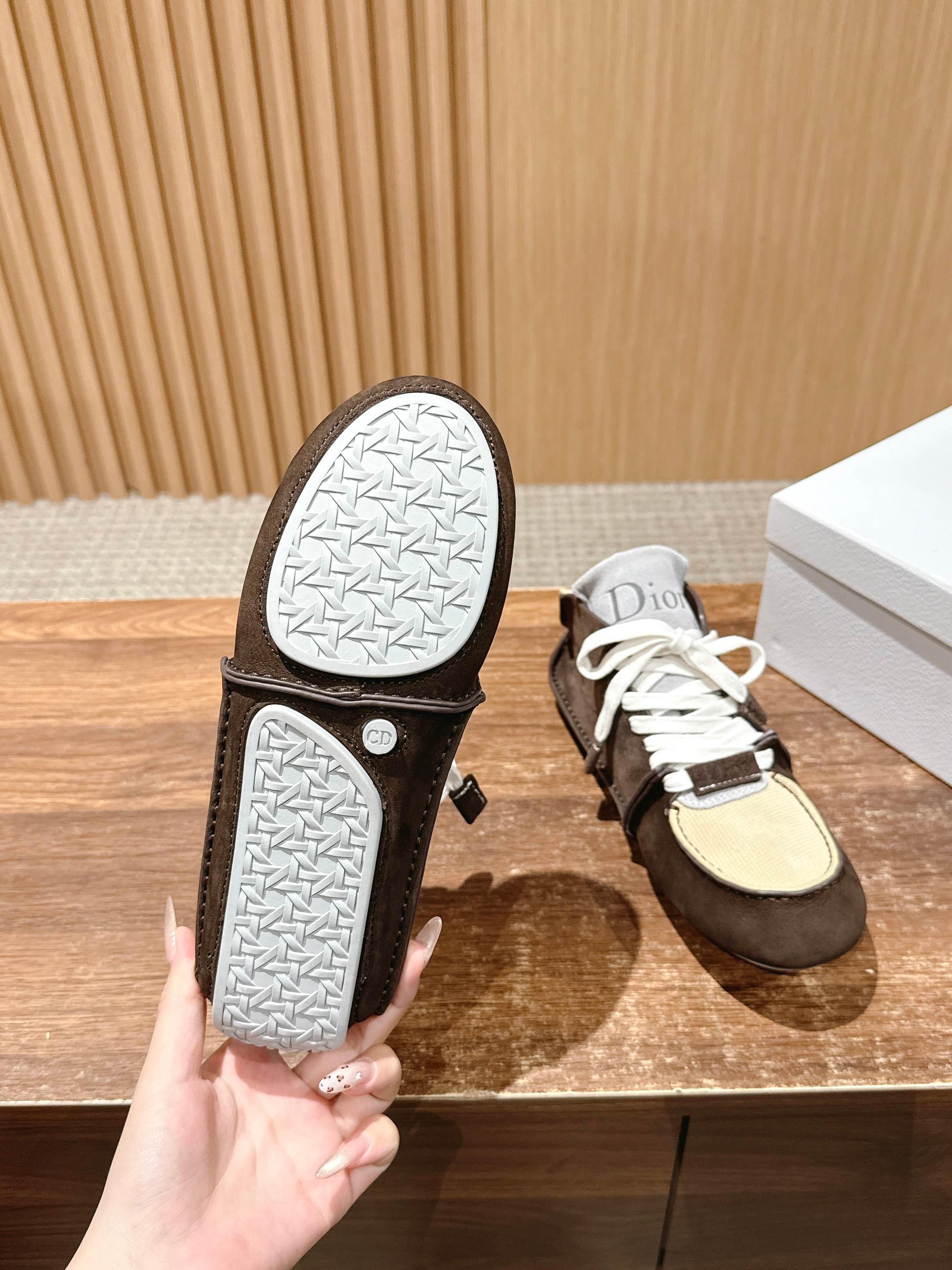Dior Sneaker