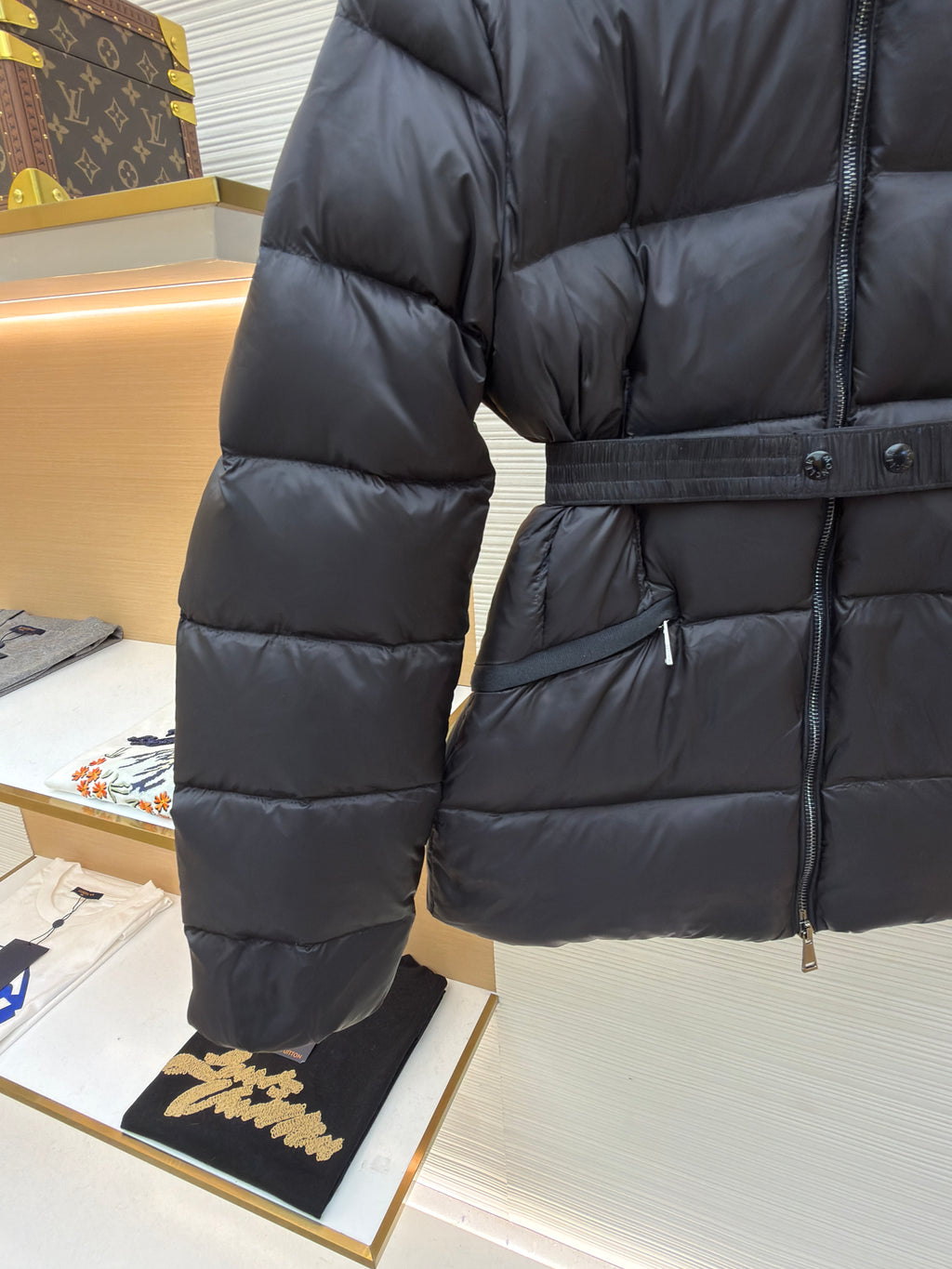 Moncler Kadın Mont